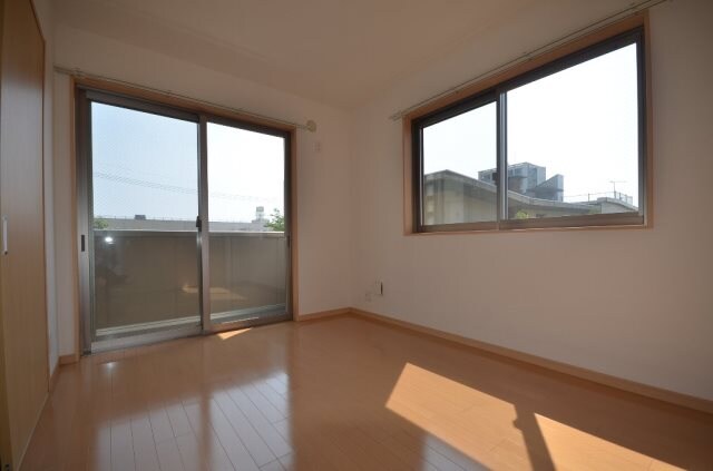 ウィステリア舟入の物件内観写真