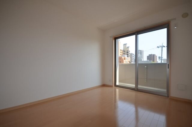 ウィステリア舟入の物件内観写真