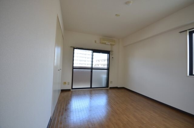 クレセールフルタの物件内観写真