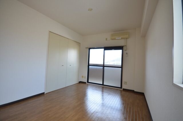 クレセールフルタの物件内観写真