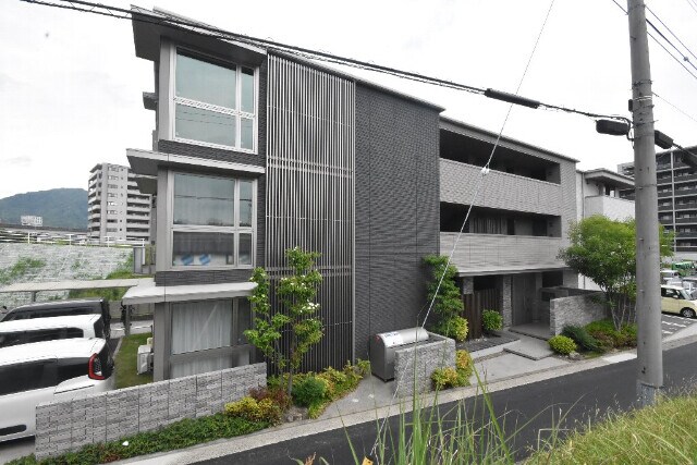 Prateriaの物件外観写真