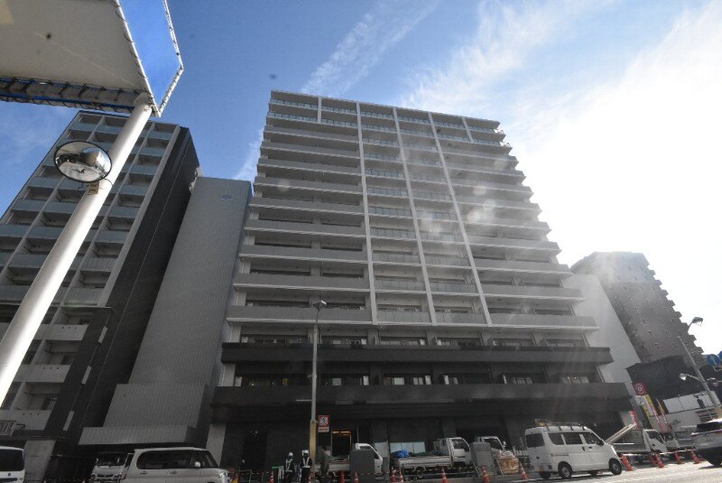 シャーメゾンステージ中央通りの物件外観写真