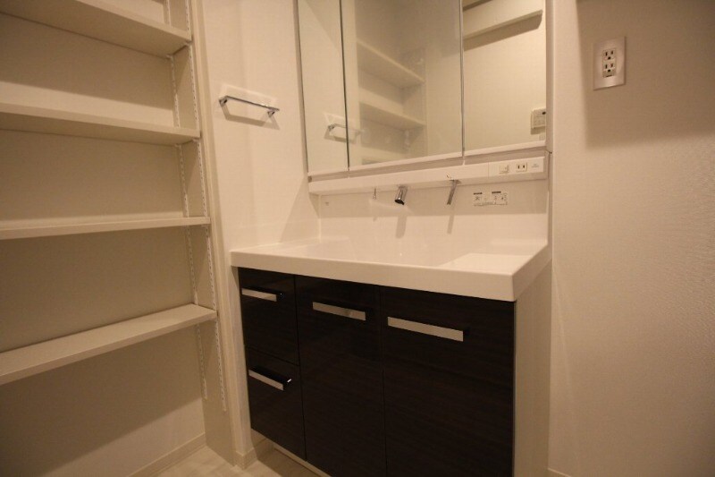 ピアヌーラ東雲の物件内観写真