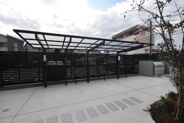 Maison de Collineの物件外観写真