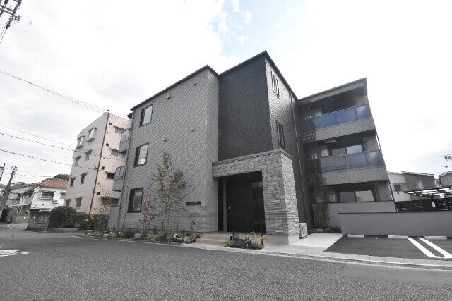 Maison de Collineの物件外観写真