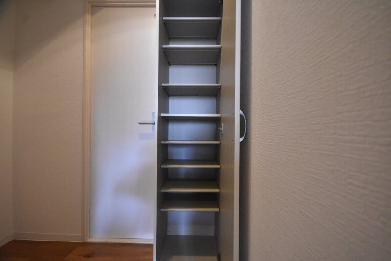 センテニアル東平塚の物件内観写真