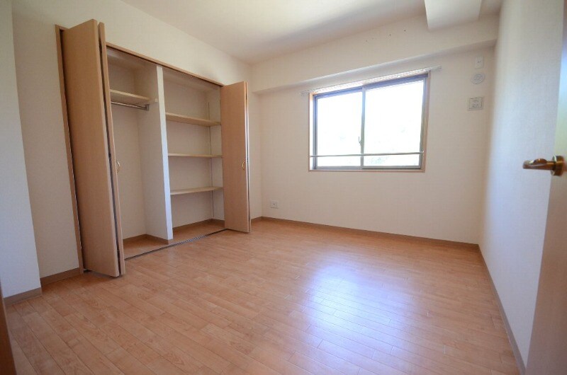 アスティオン早稲田の物件内観写真