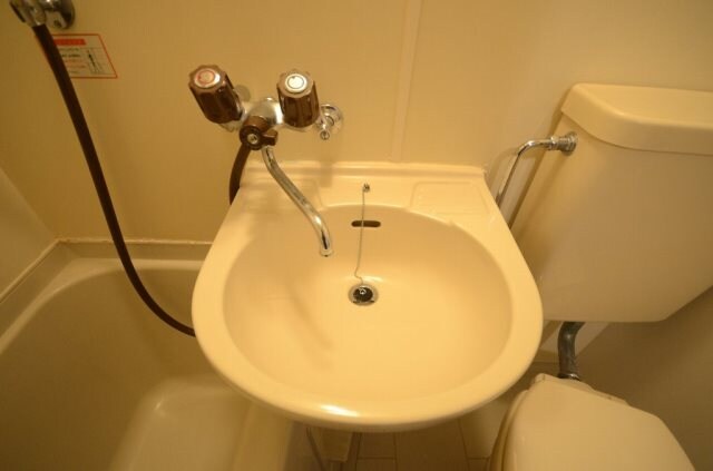 ロイヤルOSの物件内観写真