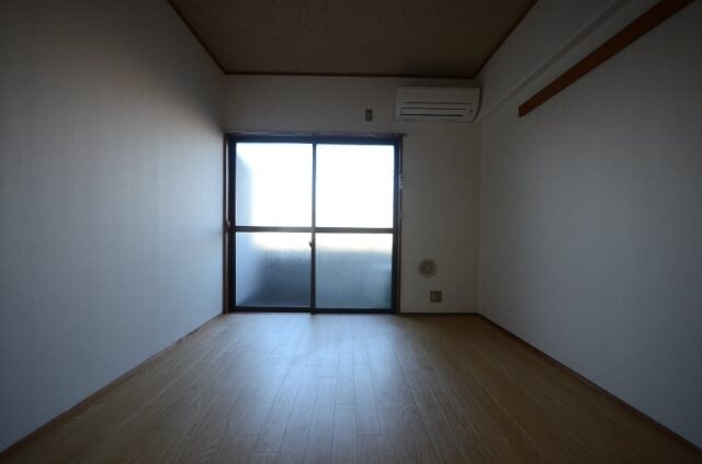 ロイヤルOSの物件内観写真