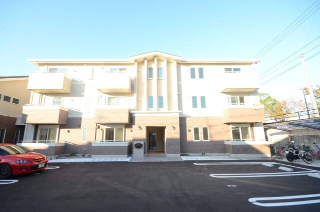 メゾンド・フルールの物件外観写真