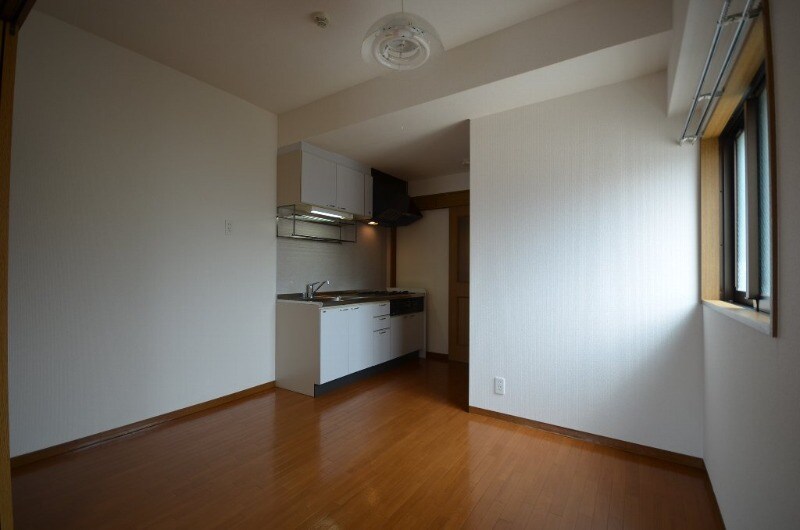 メゾンアンソレイエの物件内観写真