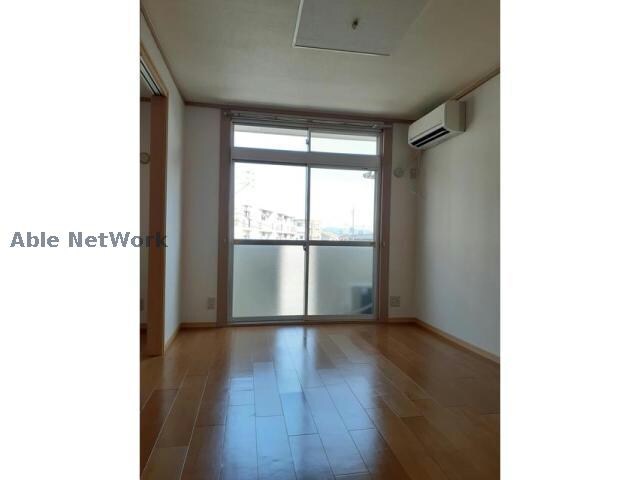 サンハイツヨシモトの物件内観写真