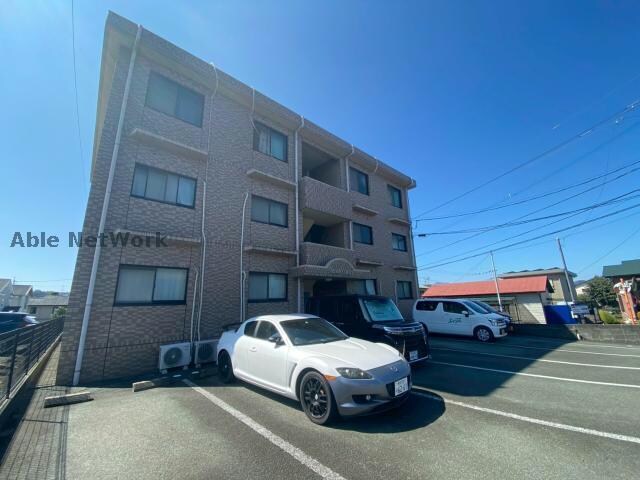 セゾンコートの物件外観写真