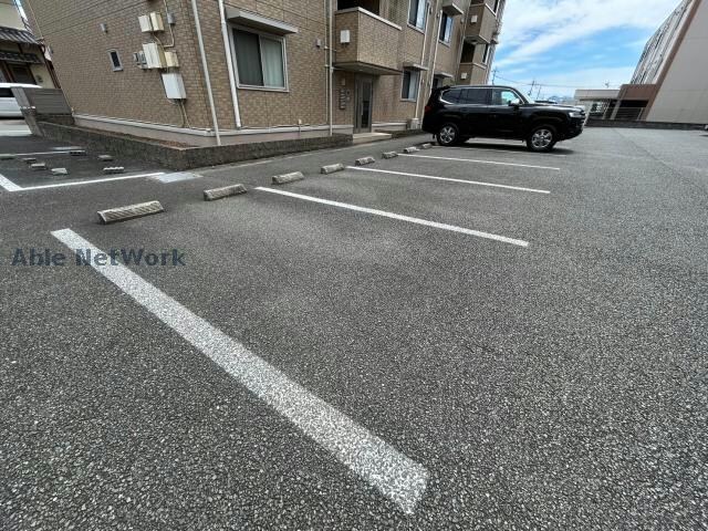 エスターブレの物件外観写真