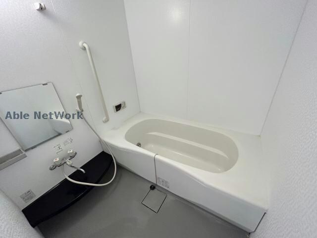 エスターブレの物件内観写真