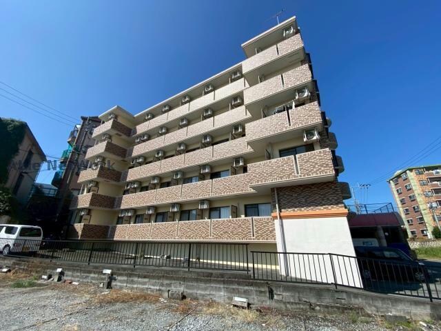 ロイヤルハイツ大窪の物件外観写真