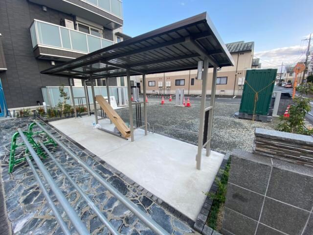 Grande Kawazuの物件外観写真