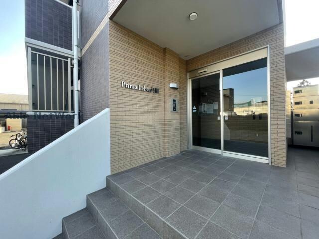 プリマレーベン弓削の物件外観写真