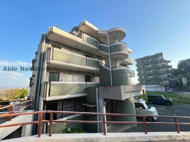 グリーンヒル葉山一番館の物件外観写真