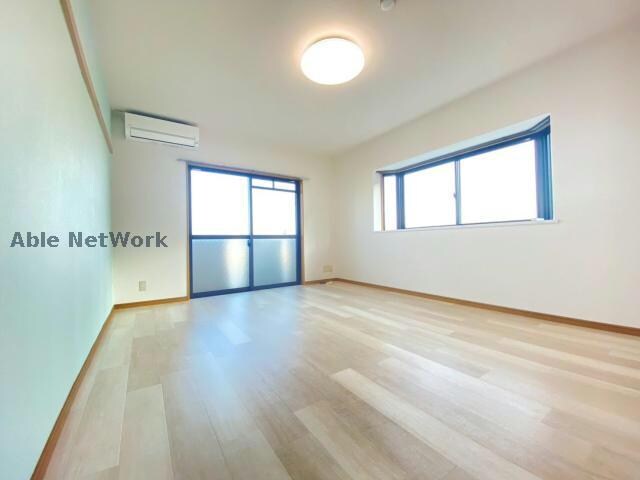 グリーンヒル葉山一番館の物件内観写真