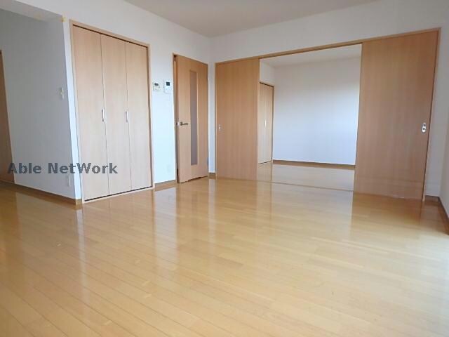 セレブウイング内田の物件内観写真