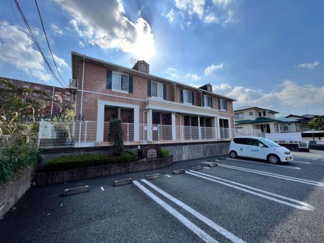 Ｐ’シュロスの物件外観写真