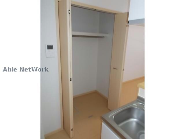 Ｐ’シュロスの物件内観写真