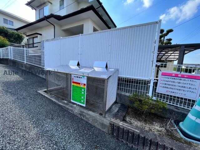 Ｐ’シュロスの物件外観写真