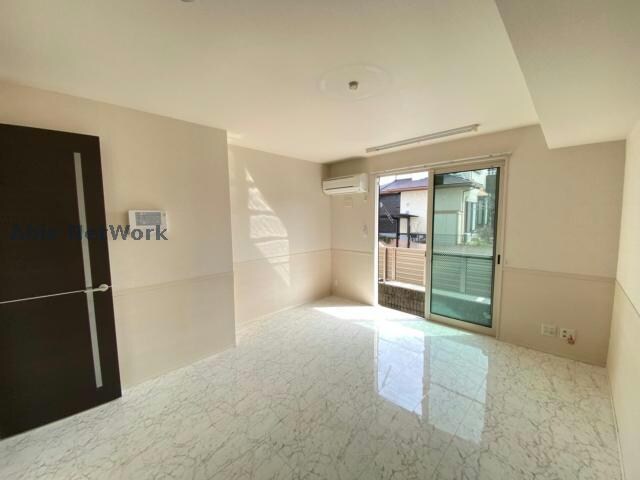 ニュル・ナインの物件内観写真