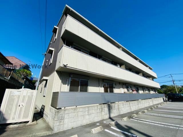 クレアトゥールの物件外観写真