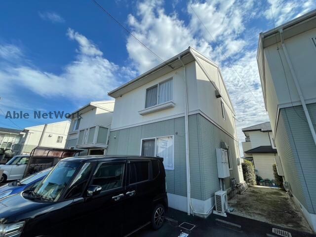 フローラルパレスの物件外観写真