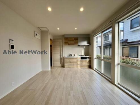 フローラルパレスの物件内観写真