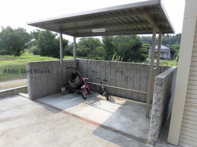 LINDENBAUM　Ａ・Ｂの物件外観写真