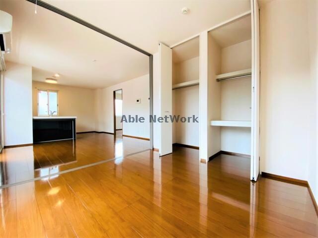 フェリーチェ新屋敷の物件内観写真