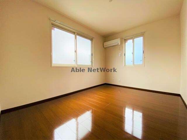 フェリーチェ新屋敷の物件内観写真