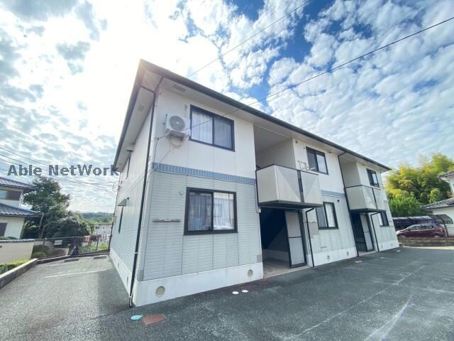 ラ・ヴェルムＡ・Ｂの物件外観写真