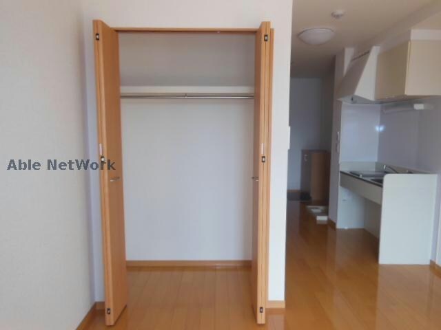 メロンハウス鶴羽田の物件内観写真