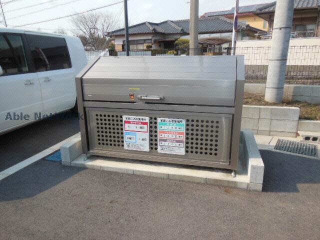 メロンハウス鶴羽田の物件外観写真