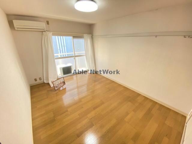 パークノヴァ新屋敷の物件内観写真