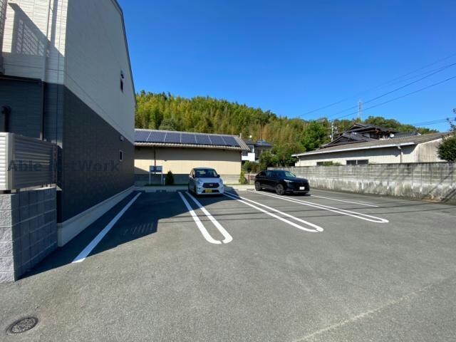 エストレージャの物件外観写真