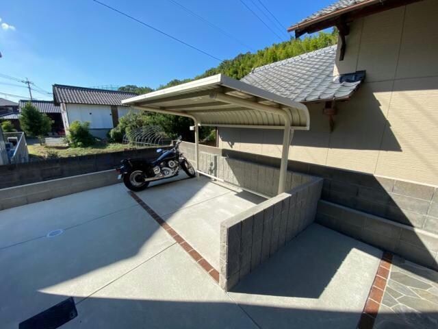 エストレージャの物件外観写真