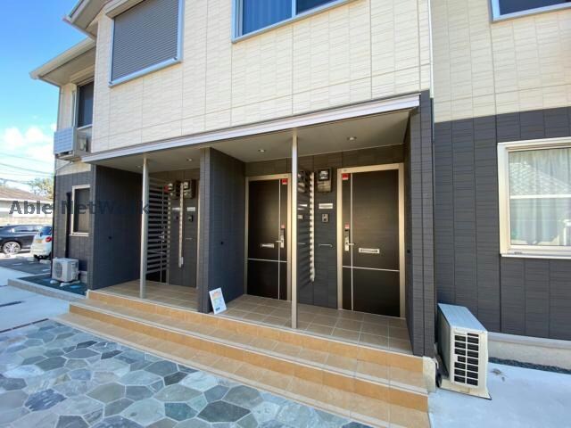 エストレージャの物件外観写真