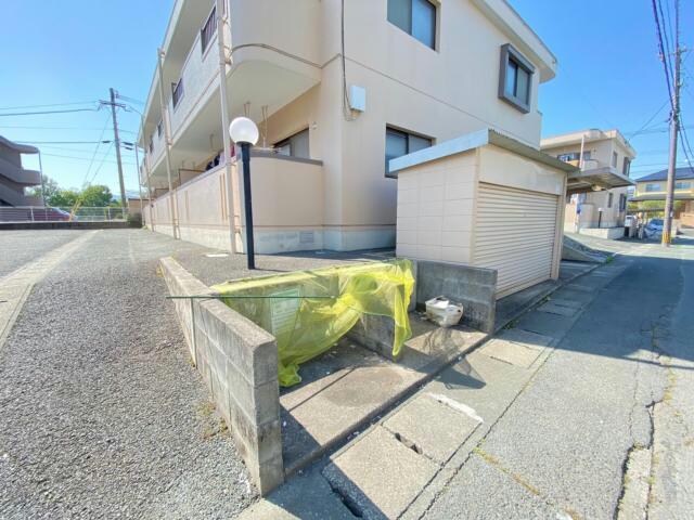 ラフォーレ自由ヶ丘Bの物件外観写真