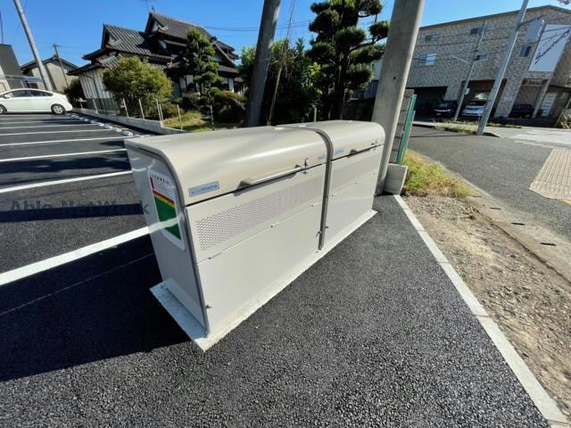 グッドラック五番館　βの物件外観写真