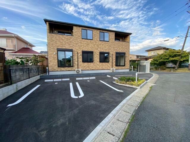 ル・シエルの物件外観写真