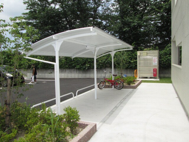 二里木 徒歩7分 3階の物件外観写真