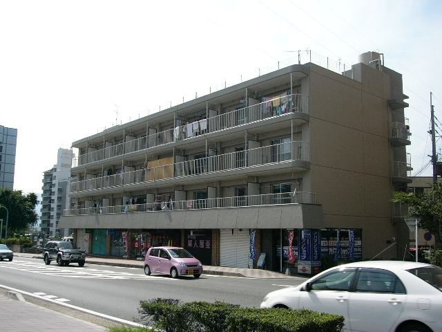 ヤマブハイツの物件外観写真