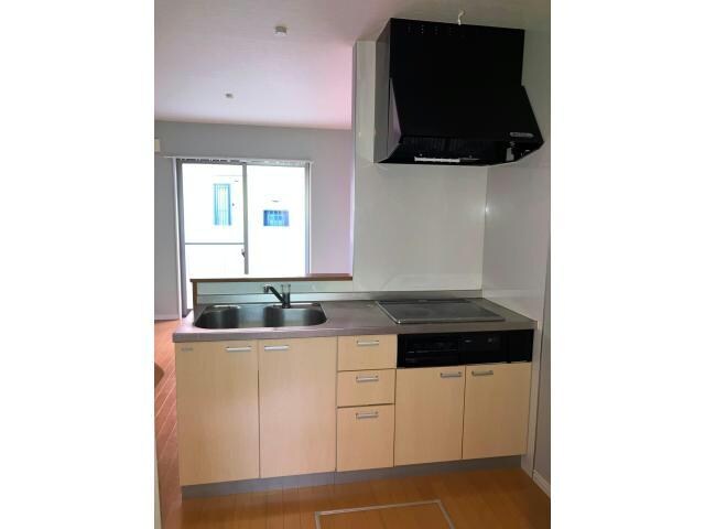 メゾネット・ゼゼの物件内観写真