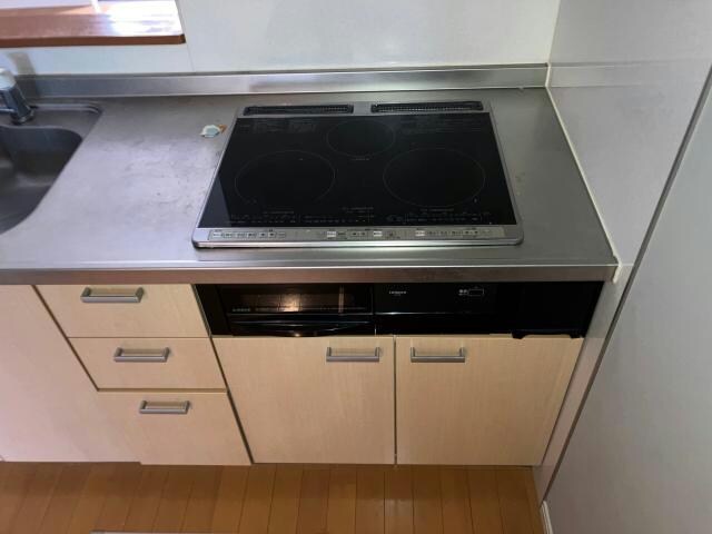 メゾネット・ゼゼの物件内観写真