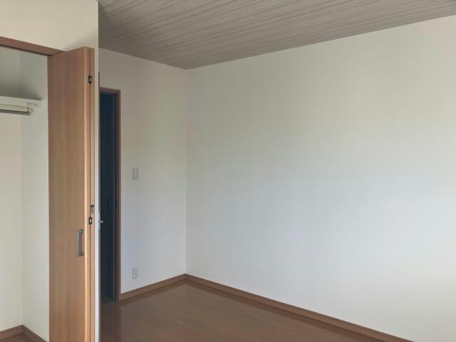 メゾネット・ゼゼの物件内観写真